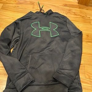 Perfect condition under armour hoodie